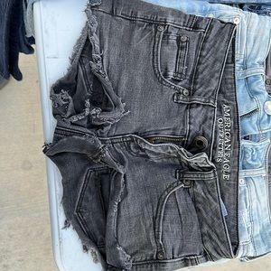 American Eagle Super Stretch size 2 Jean shorts!